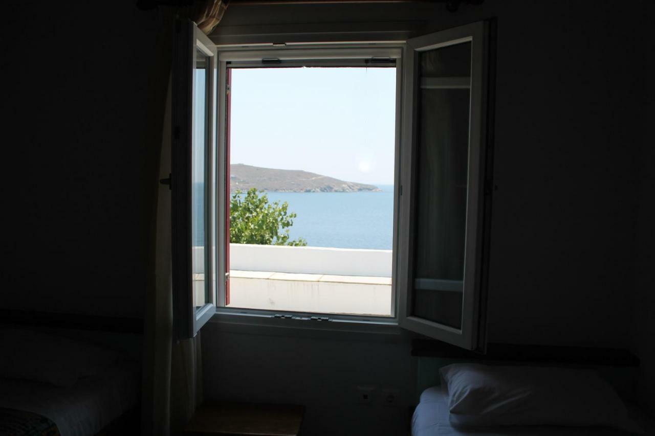 En Plo Aparthotel Agios Romanos Luaran gambar
