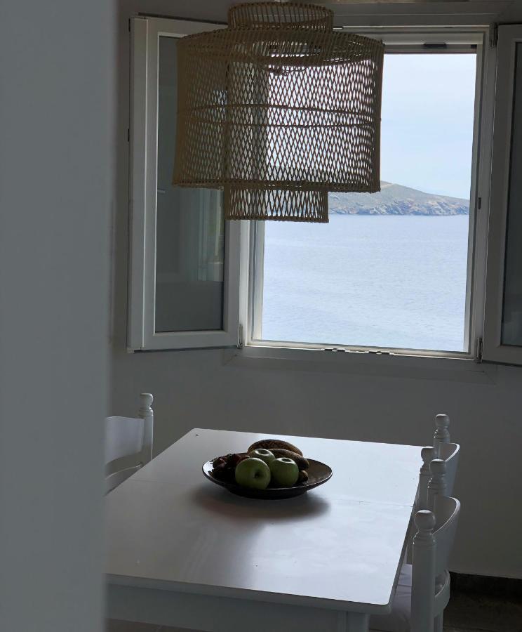En Plo Aparthotel Agios Romanos Luaran gambar